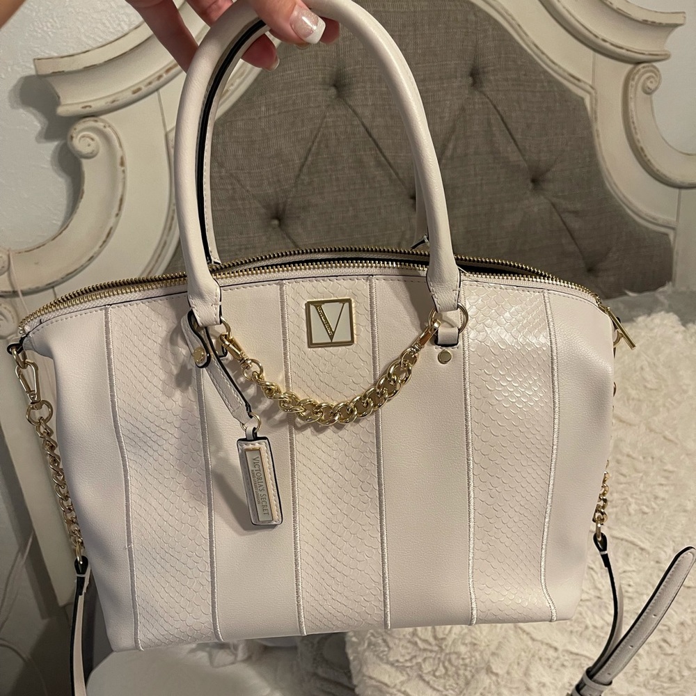 VS should bag